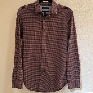 Banana Republic Men’s Casual Button Down Shirt